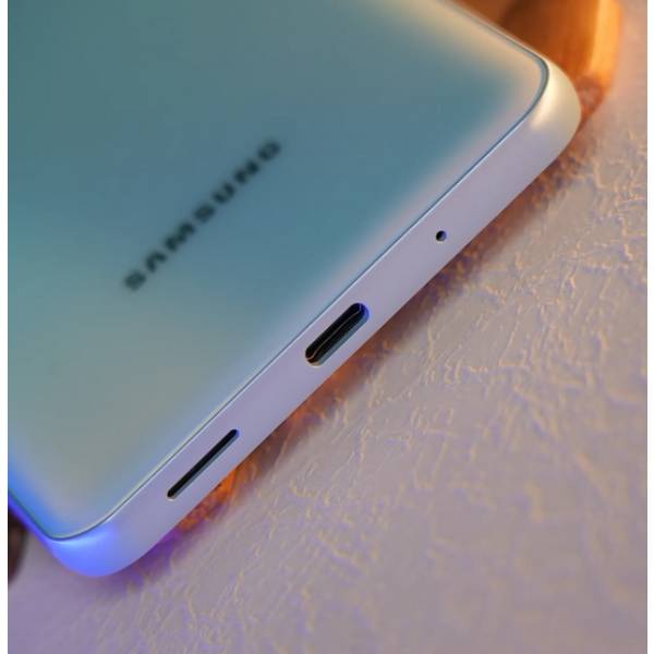 Samsung Galaxy M55 Design